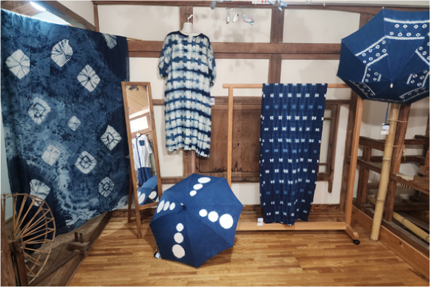 藍染・草木染体験｜Natural Dyeing in a Historic Storehouse